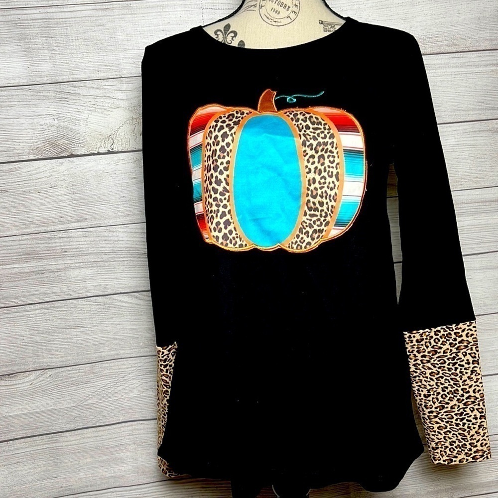 Fall Leopard Pumpkin NWT Long Sleeve Shirt